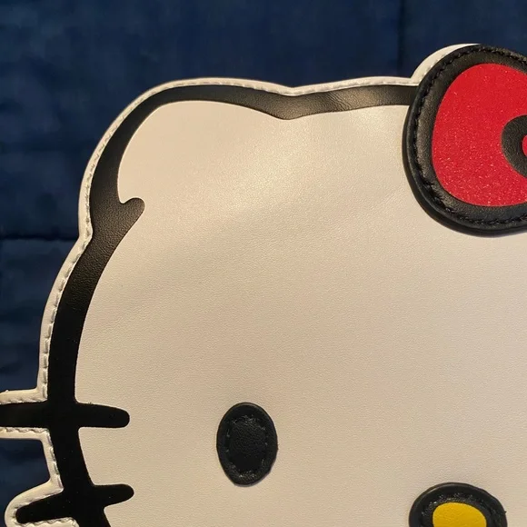 Hello Kitty Patriotic Loungefly Mini Backpack - Picture 4 of 9